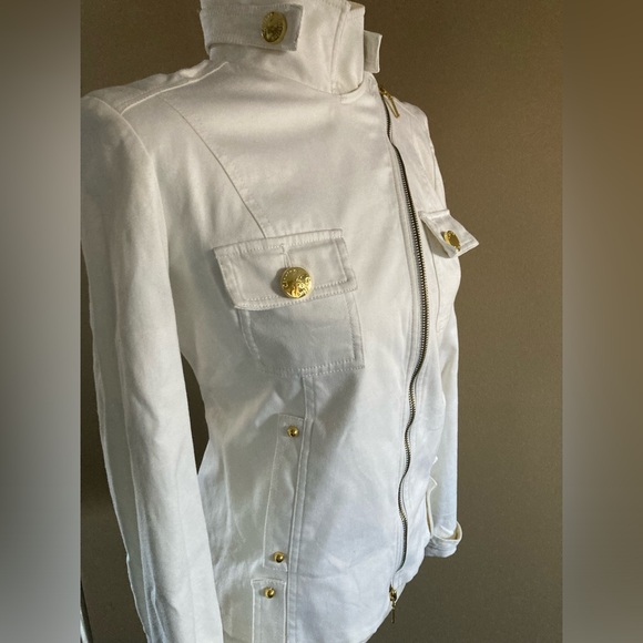 White Cotton Jacket - Picture 10 of 10